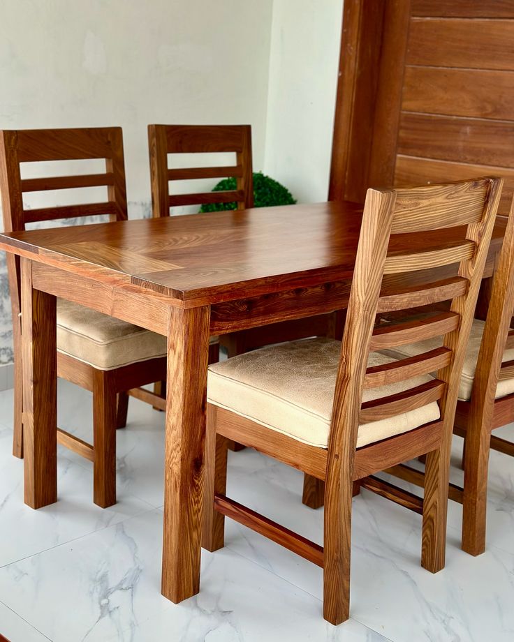 4 Seater Dining Set